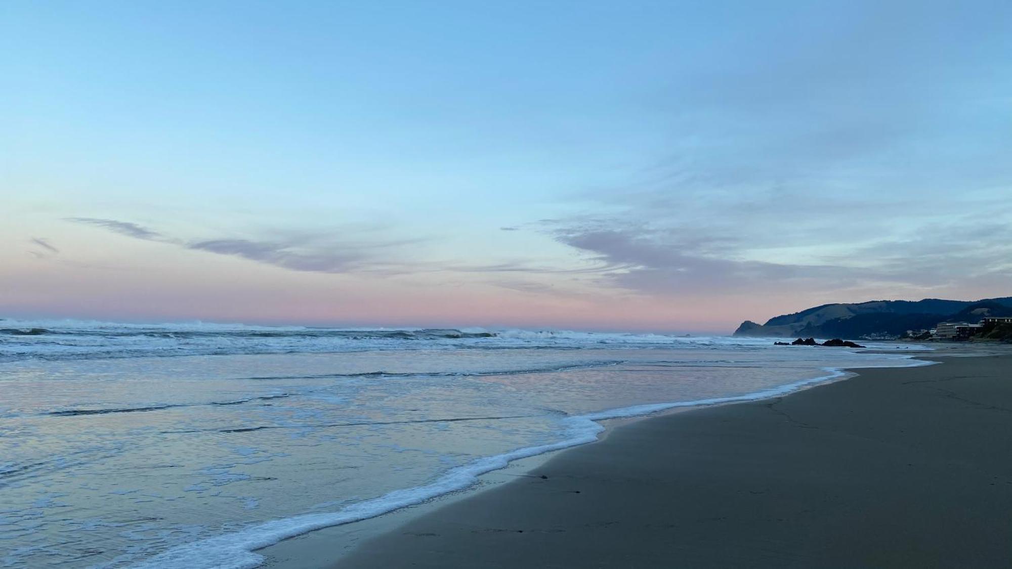 Seahorse Oceanfront Lodging Lincoln City Exterior photo