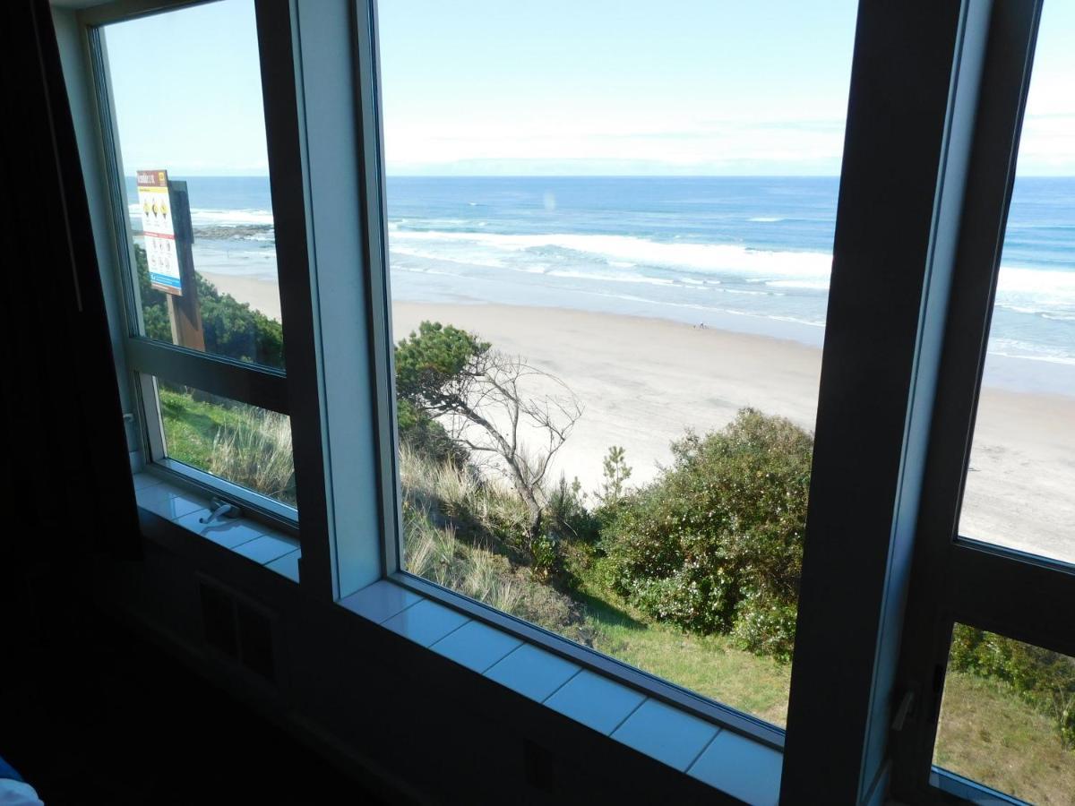 Seahorse Oceanfront Lodging Lincoln City Exterior photo